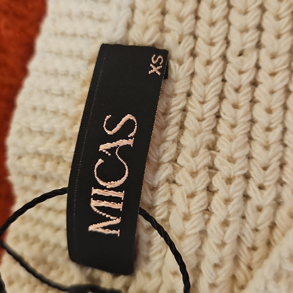 NWT MICAS Knot Front Knit Embroidered Floral Tube Top Sz. XS - Picture 6 of 10